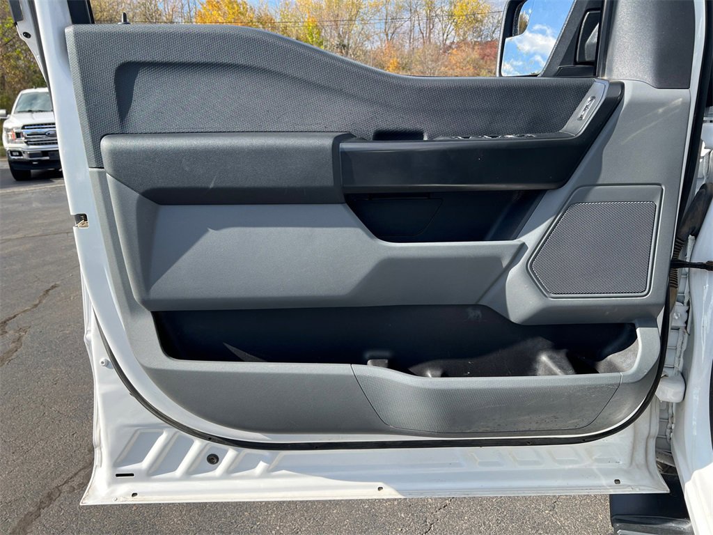 Used 2023 Ford F150 XL w/ Trailer Tow Package image 11