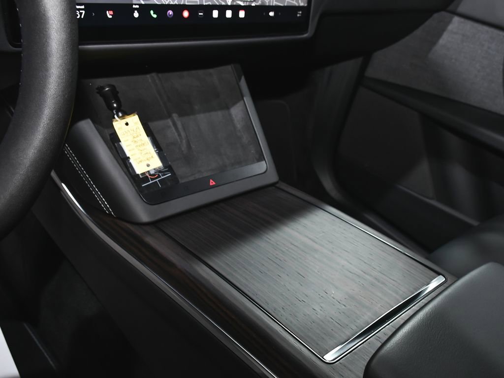 Used 2024 Tesla Model X image 38