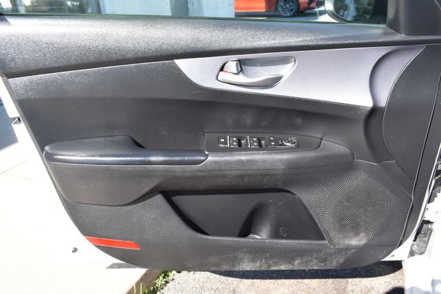 Used 2024 Kia Forte LXS FWD image 16