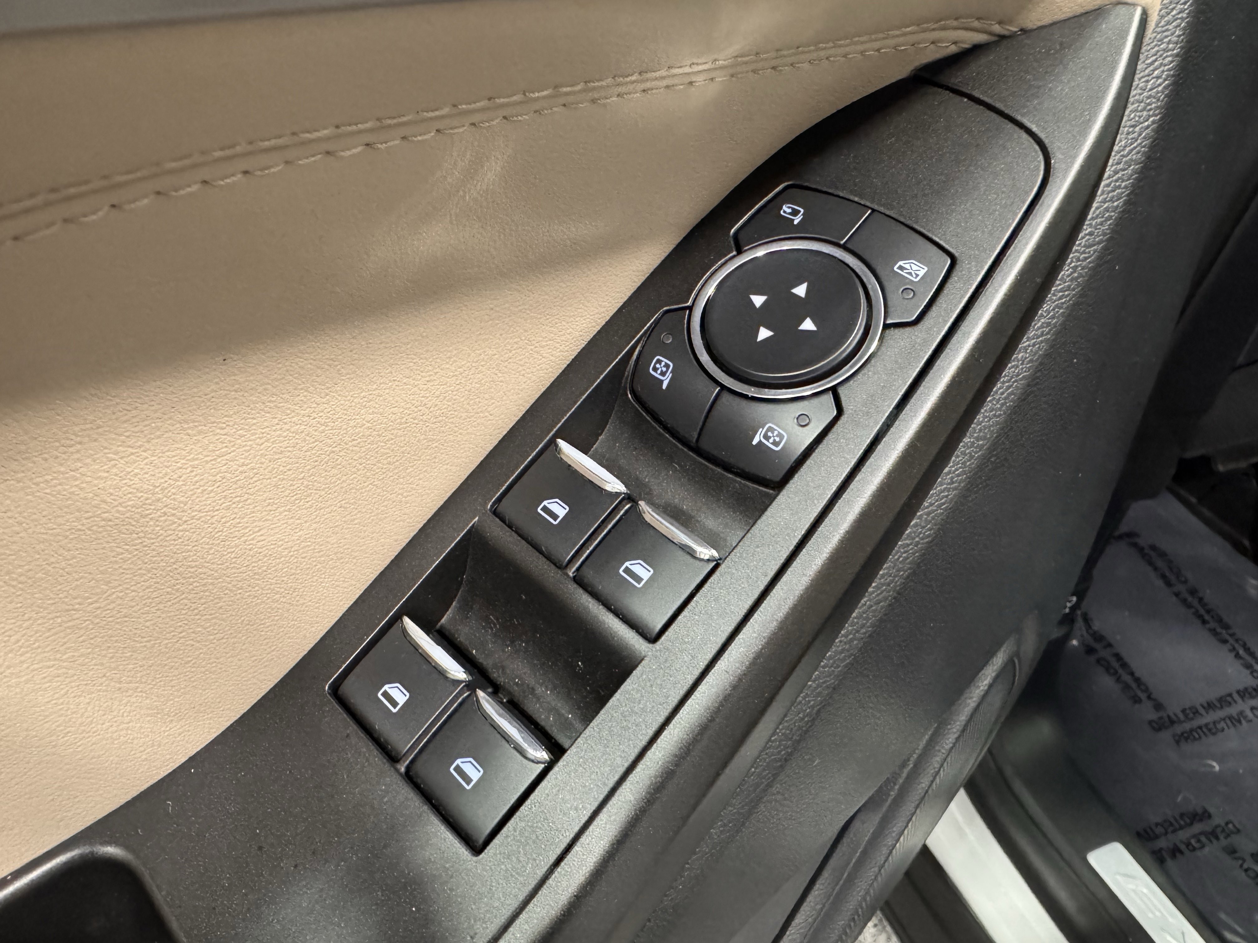 Used 2020 Ford Explorer Limited w/ Class III Trailer Tow Package image 24