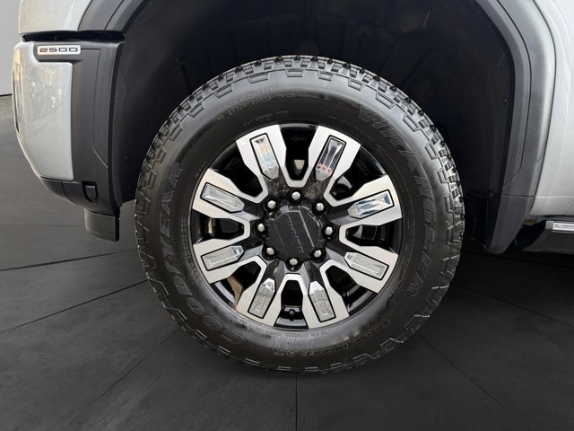 Used 2025 GMC Sierra 2500 Denali w/ Denali Reserve Package image 9