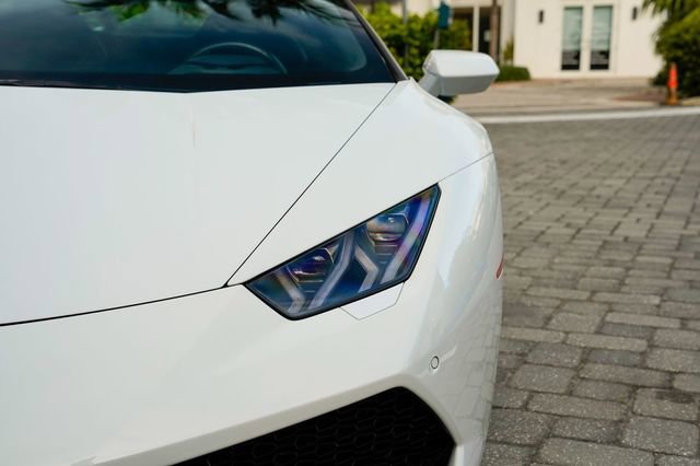 Used 2016 Lamborghini Huracan LP 610-4 Avio image 41