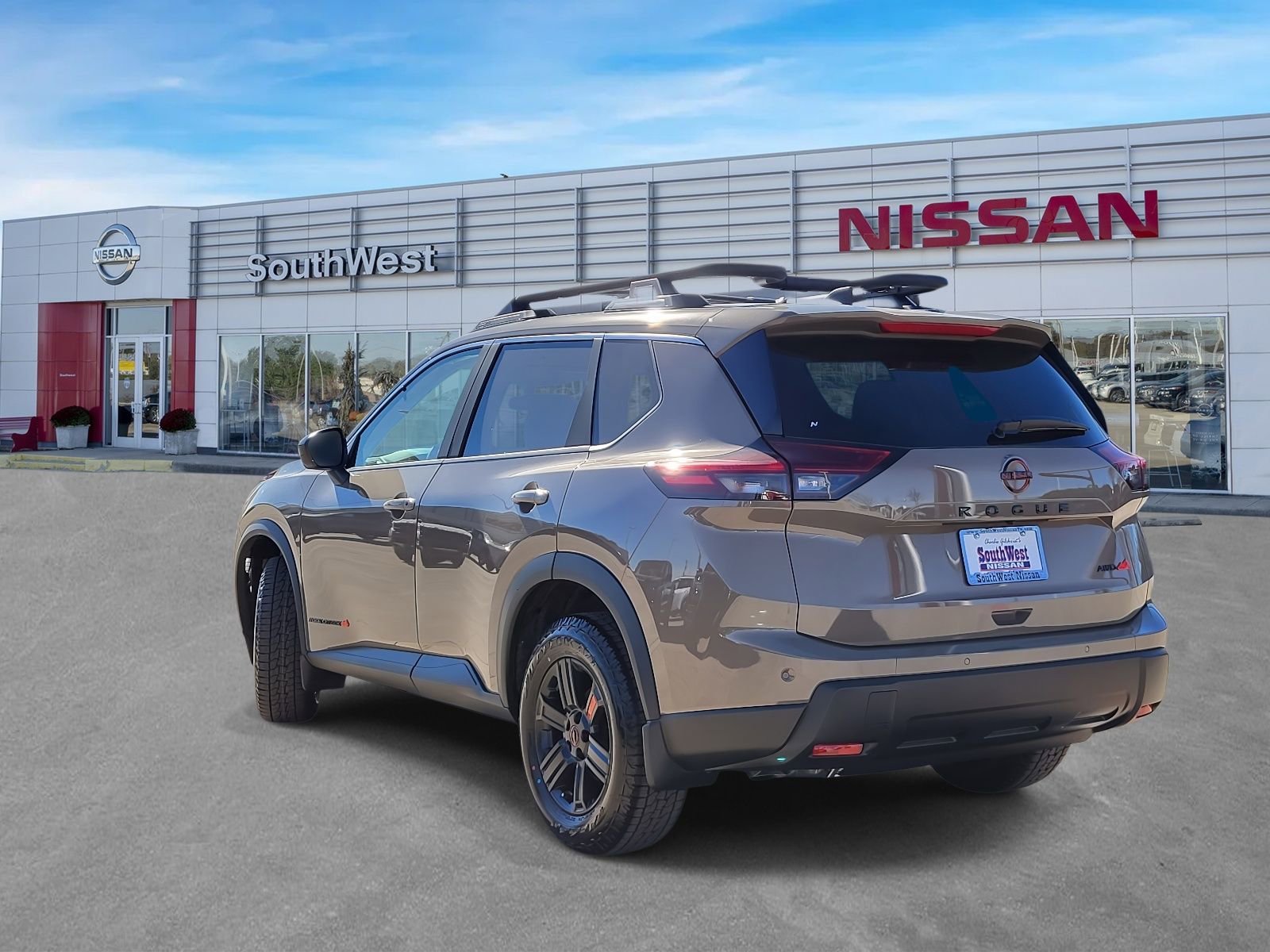 New 2026 Nissan Rogue Rock Creek image 8