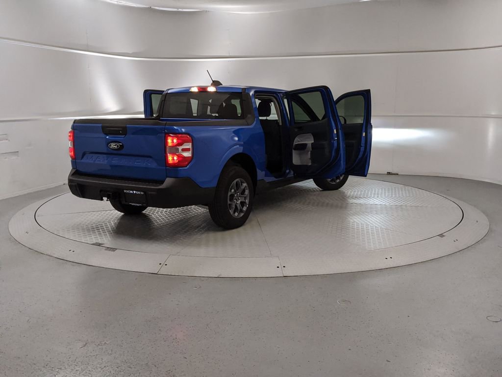 New 2025 Ford Maverick XLT w/ XLT Luxury Package AWD/4WD image 9