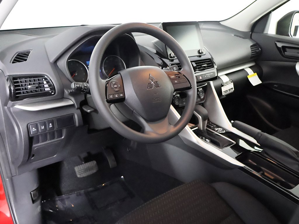 New 2025 Mitsubishi Eclipse Cross LE image 23