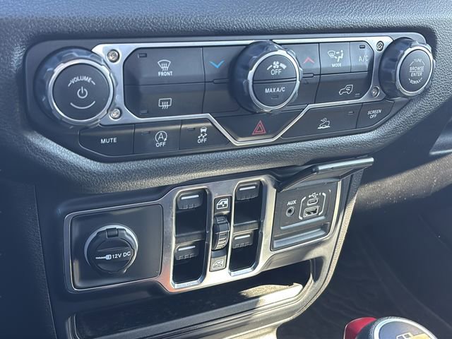 Certified 2024 Jeep Gladiator Sport AWD/4WD image 32