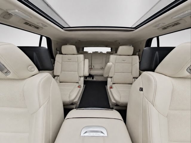 Used 2024 Cadillac Escalade Sport Platinum w/ LPO, ONYX Package AWD/4WD image 22