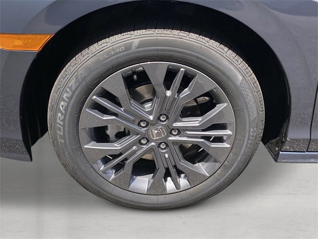 New 2026 Honda Odyssey Touring image 7