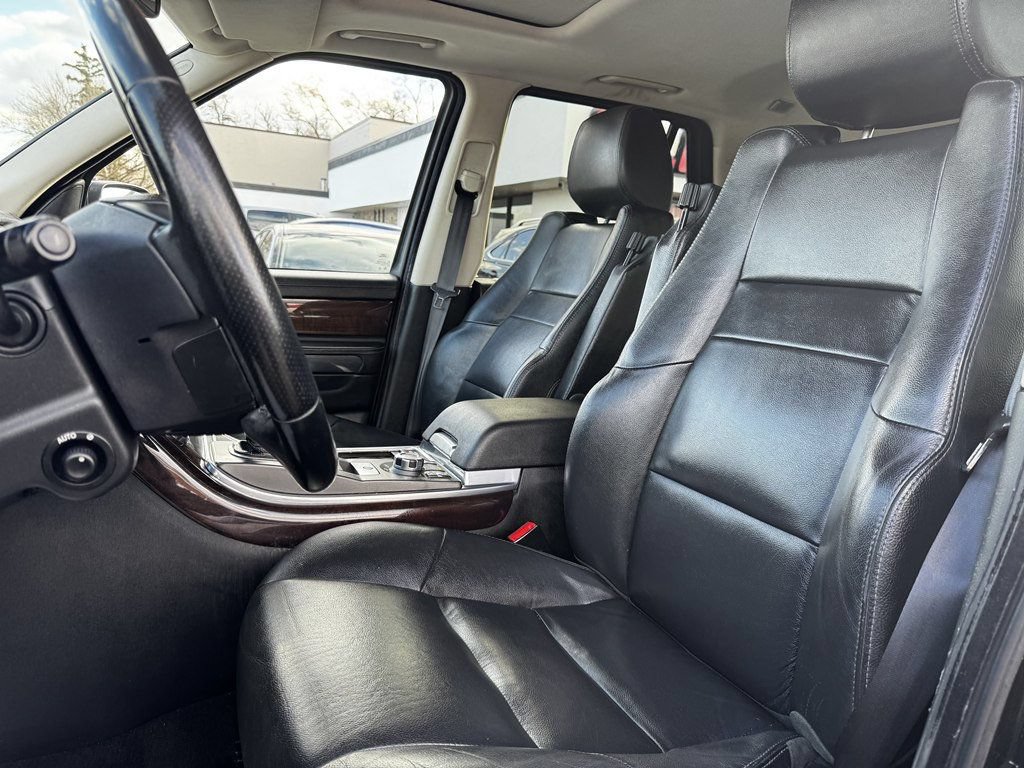 Used 2011 Land Rover Range Rover Sport HSE AWD/4WD image 15