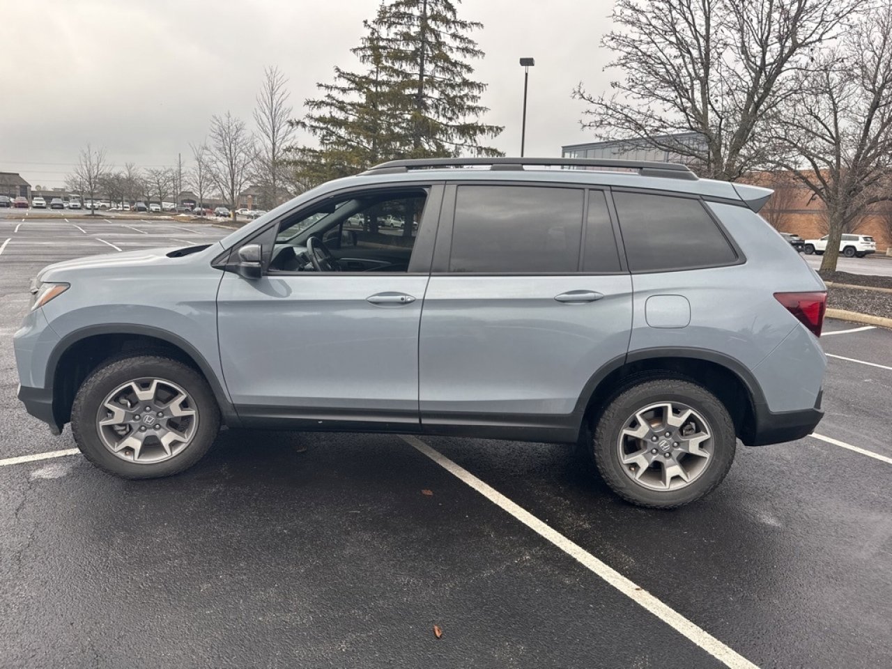 Used 2022 Honda Passport TrailSport image 16