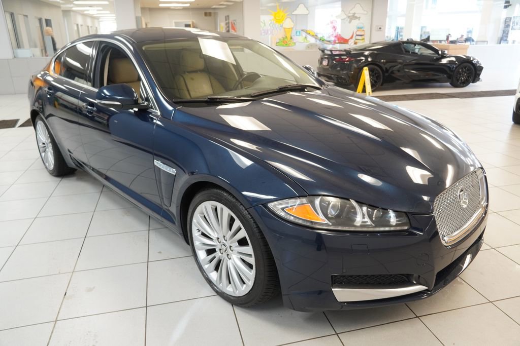 Used 2012 Jaguar XF Portfolio image 17