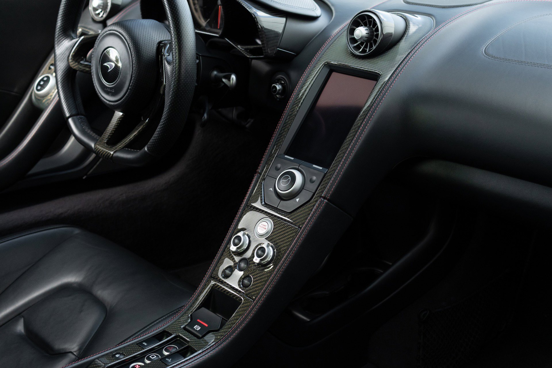 Used 2013 McLaren MP4-12C image 49