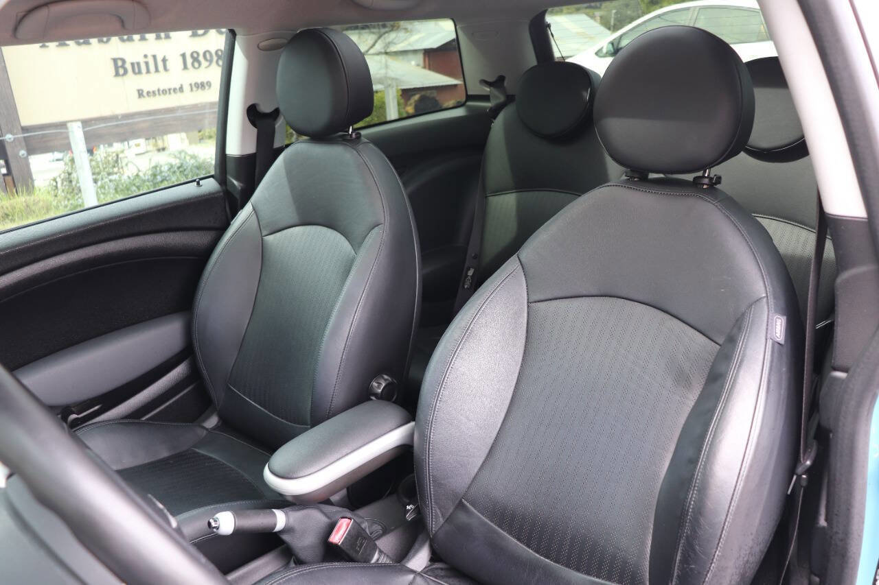 Used 2009 MINI Cooper Hardtop image 15