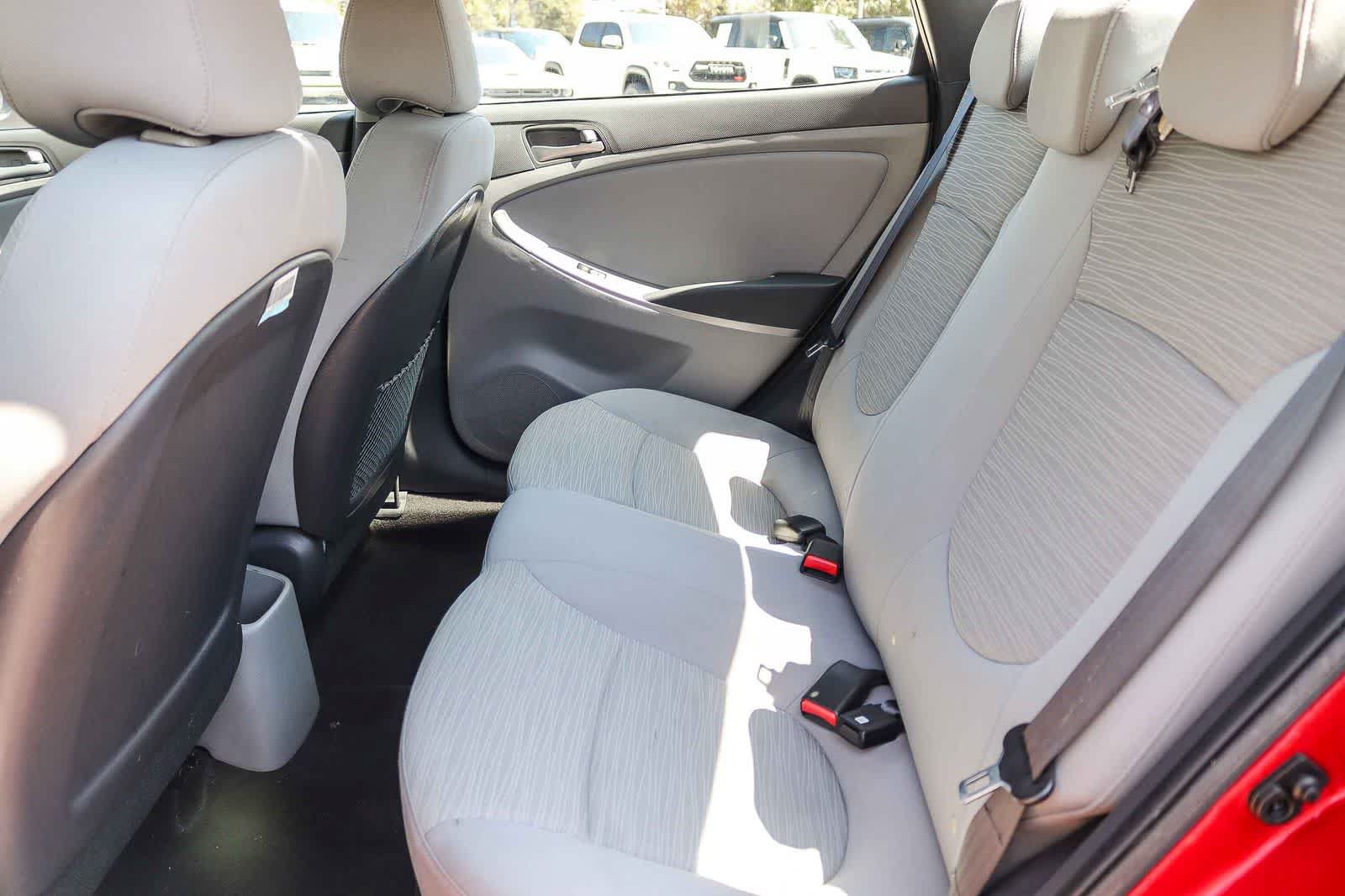 Used 2017 Hyundai Accent SE FWD image 17