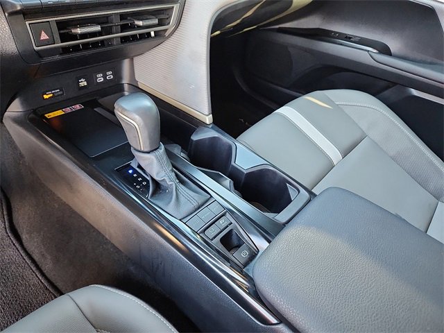 Used 2025 Toyota Camry XSE image 16