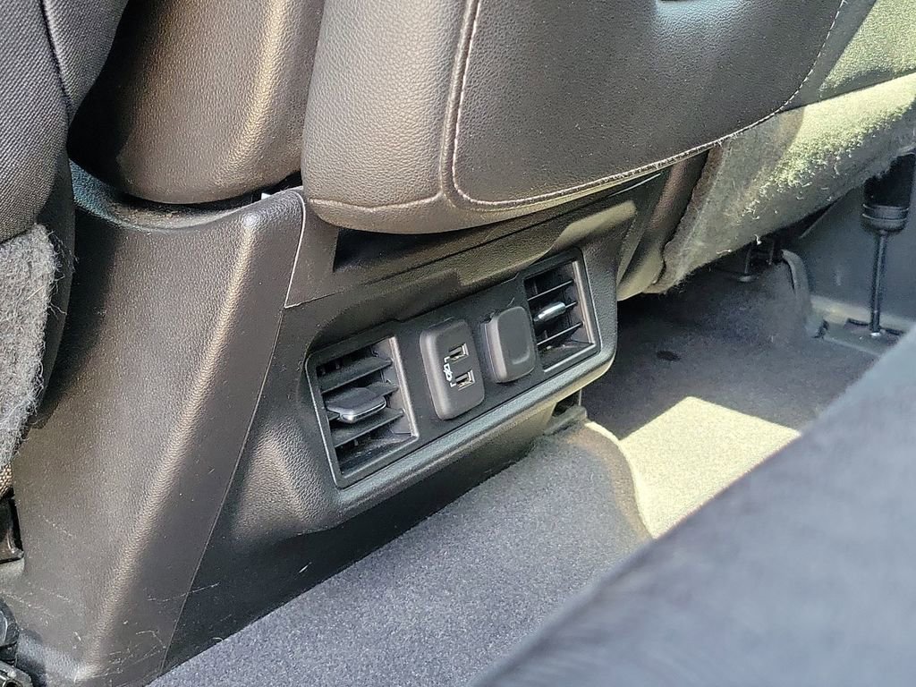 Used 2019 Chevrolet Silverado 1500 LT w/ All-Star Edition AWD/4WD image 14