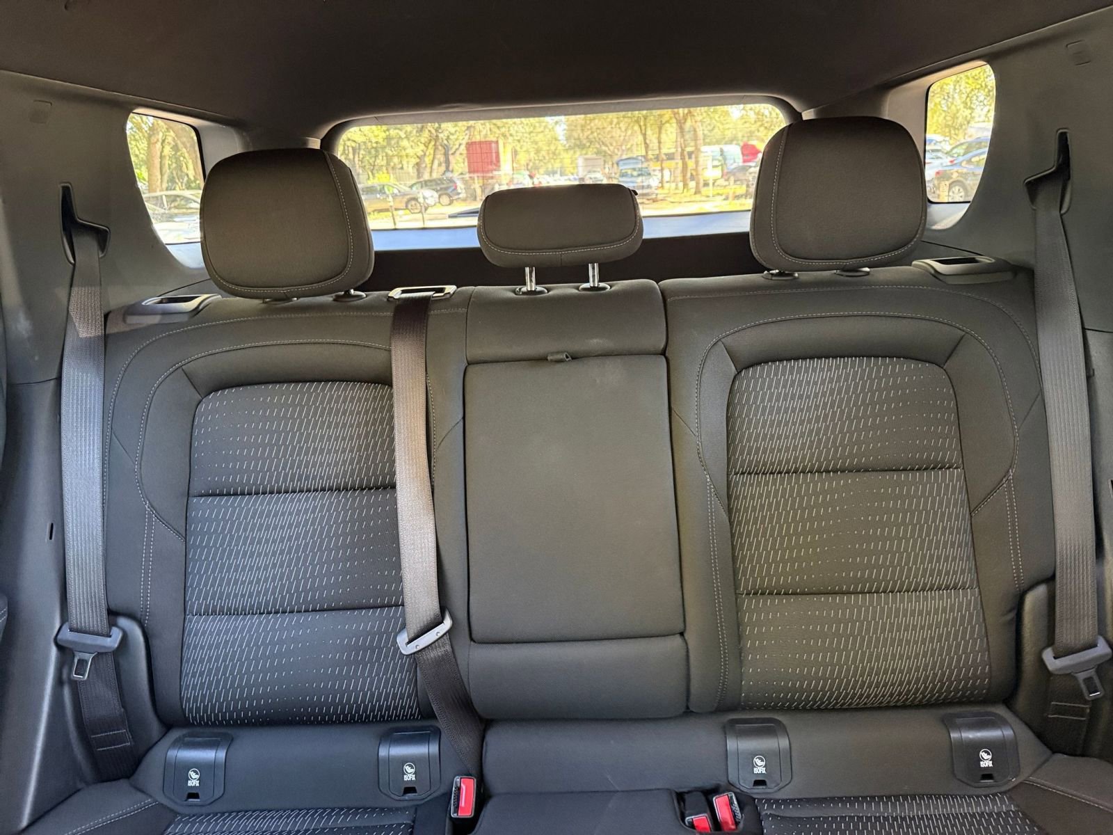 Used 2025 Chevrolet Equinox LT image 32