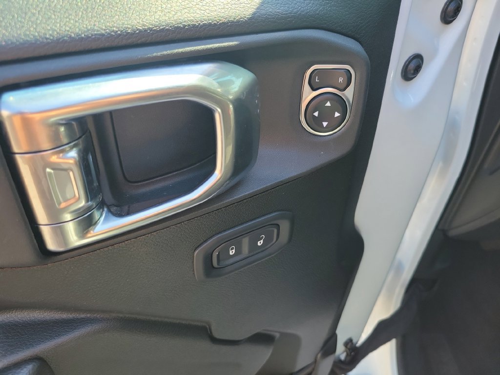 Used 2026 Jeep Gladiator Mojave AWD/4WD image 20