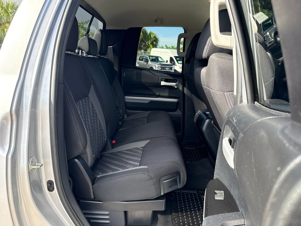 Used 2018 Toyota Tundra SR5 w/ SR5 Upgrade Package RWD image 26