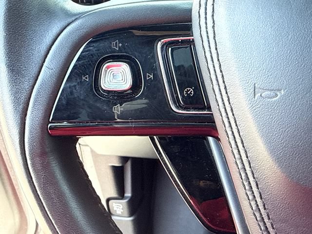 Used 2022 Lincoln Aviator Reserve RWD image 27
