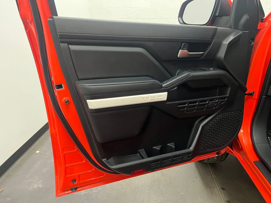 Used 2024 Toyota Tacoma TRD Off-Road image 11