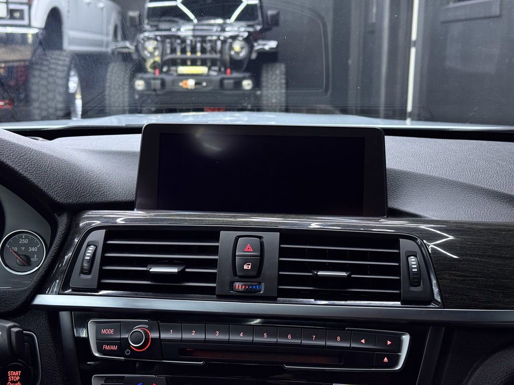 Used 2015 BMW M4 Coupe w/ Executive Package image 20