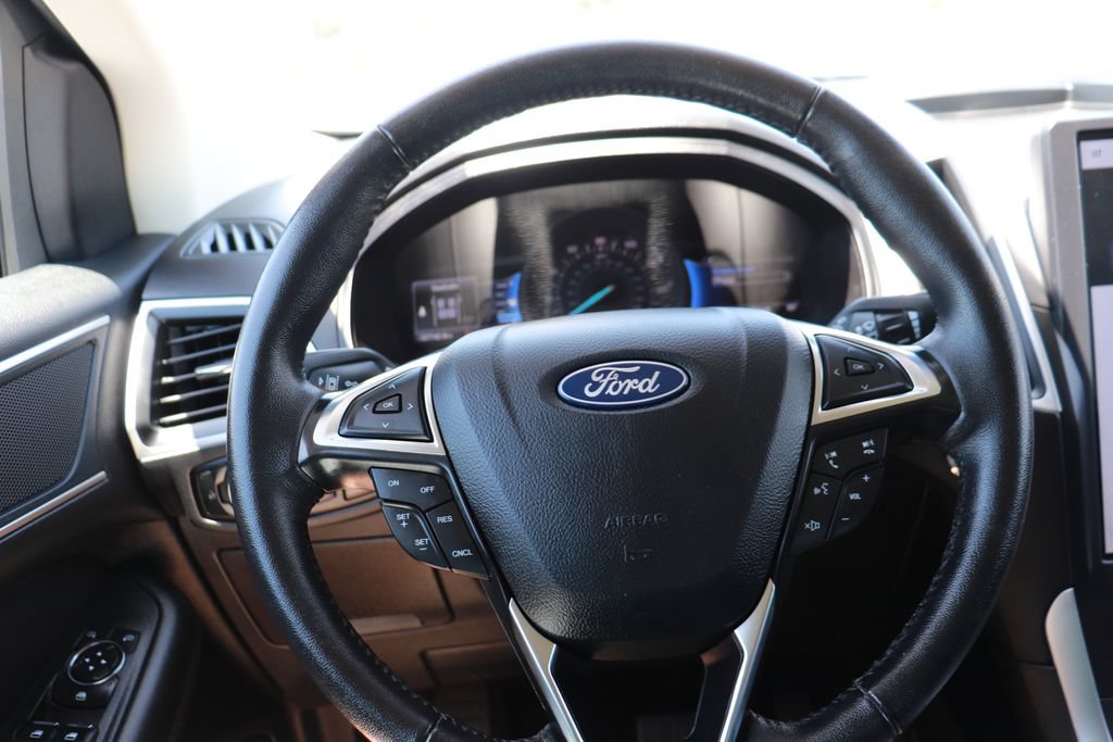 Used 2024 Ford Edge SEL AWD/4WD image 18