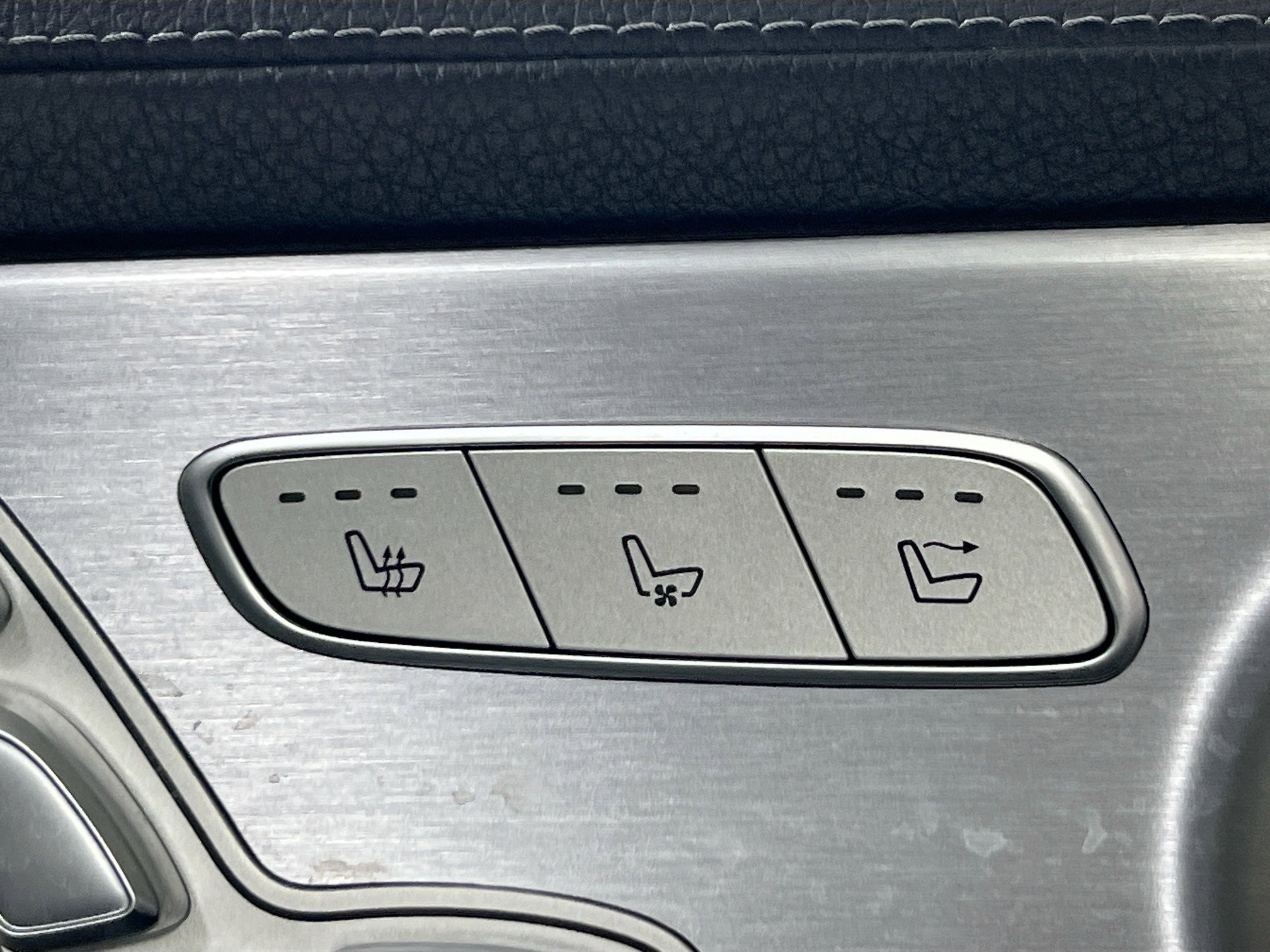 Used 2017 Mercedes-Benz C 300 4MATIC Cabriolet image 21