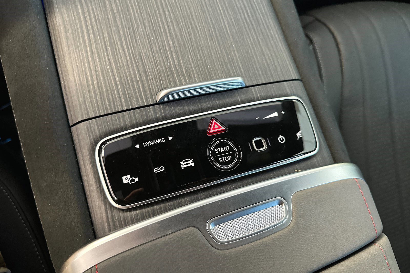 Used 2022 Mercedes-Benz EQS 580 4MATIC Sedan image 14