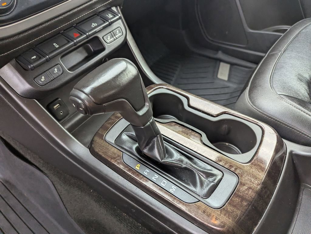 Used 2016 GMC Canyon SLT w/ Driver Alert Package image 24