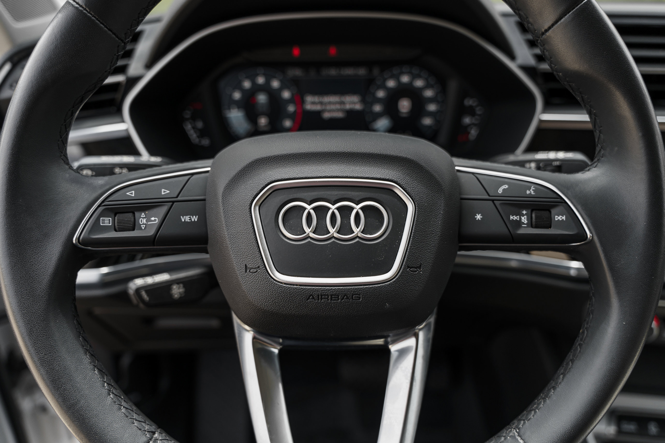 Used 2023 Audi Q3 2.0T Premium w/ Convenience Package AWD/4WD image 15