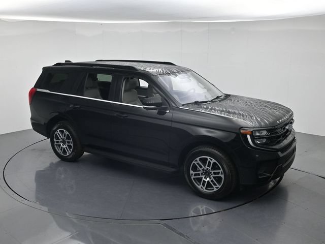 Used 2025 Ford Expedition Active AWD/4WD image 46