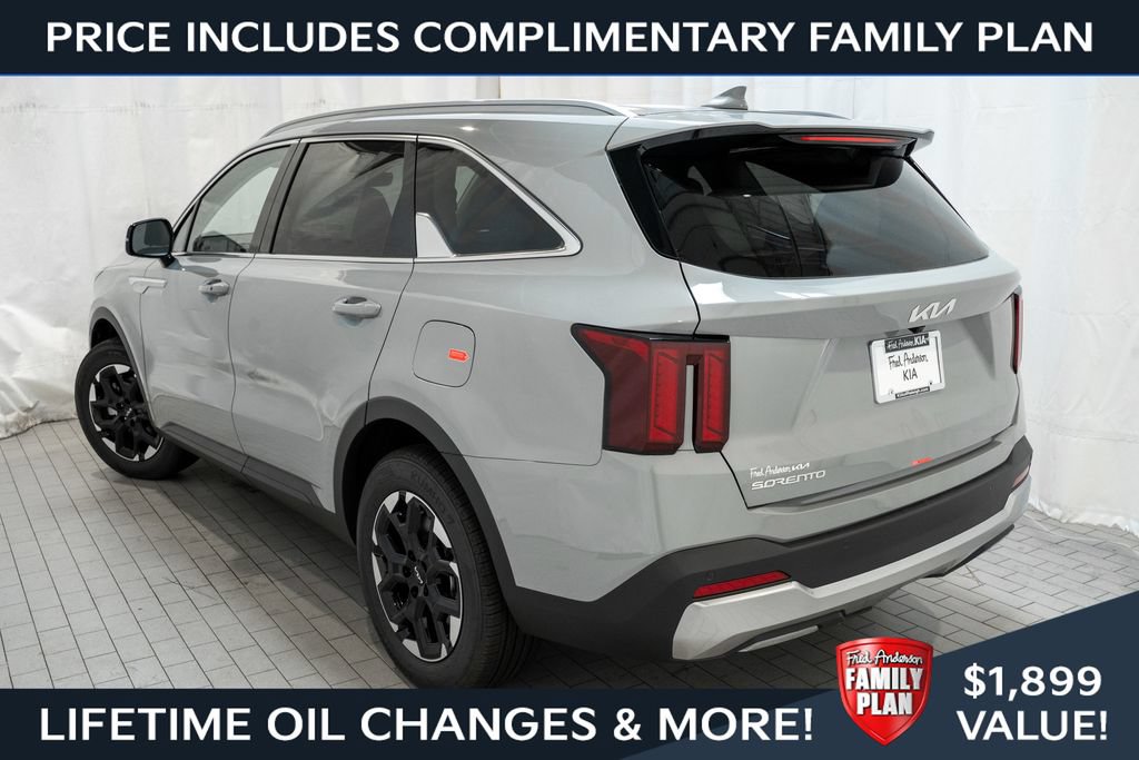 New 2026 Kia Sorento S FWD image 4