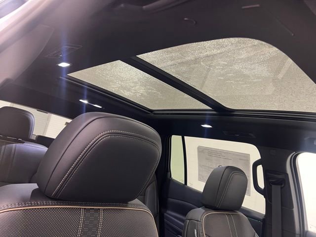 New 2026 Chevrolet Traverse High Country AWD/4WD image 24