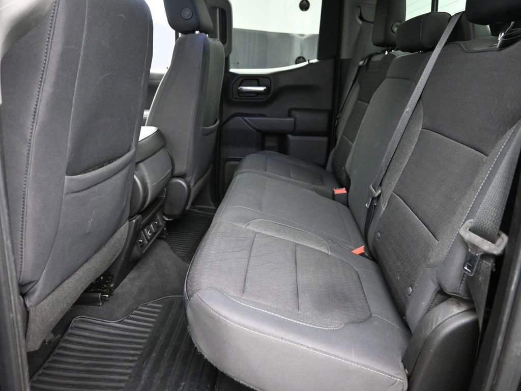 Used 2019 Chevrolet Silverado 1500 LT w/ All-Star Edition AWD/4WD image 9