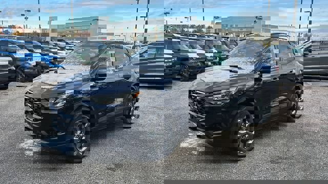 New 2026 Ford Escape ST-Line w/ Tech Pack #1 image 2