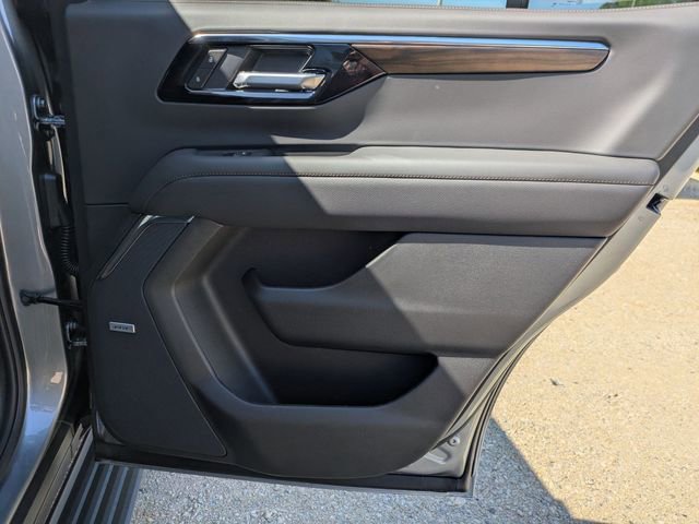 New 2026 Chevrolet Tahoe High Country image 36