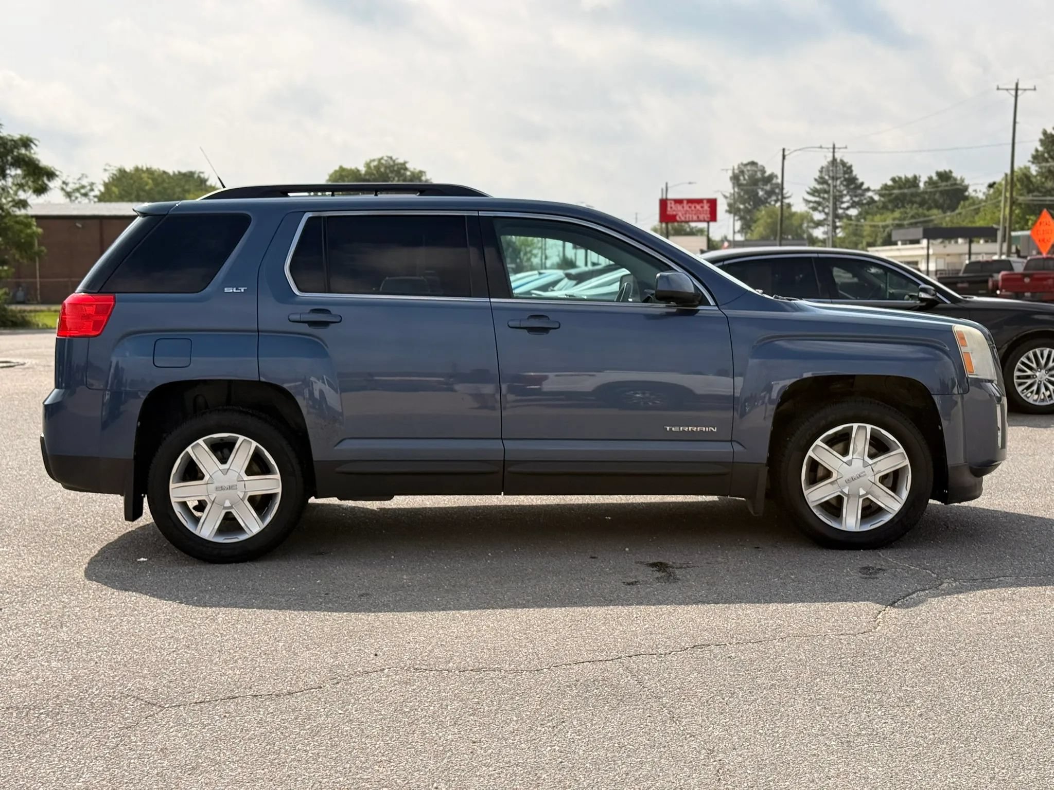 Used 2011 GMC Terrain SLT w/ LPO, Protection Package FWD image 10