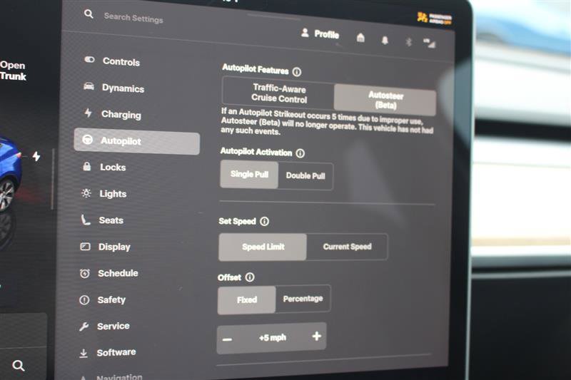 Used 2024 Tesla Model Y Long Range image 17