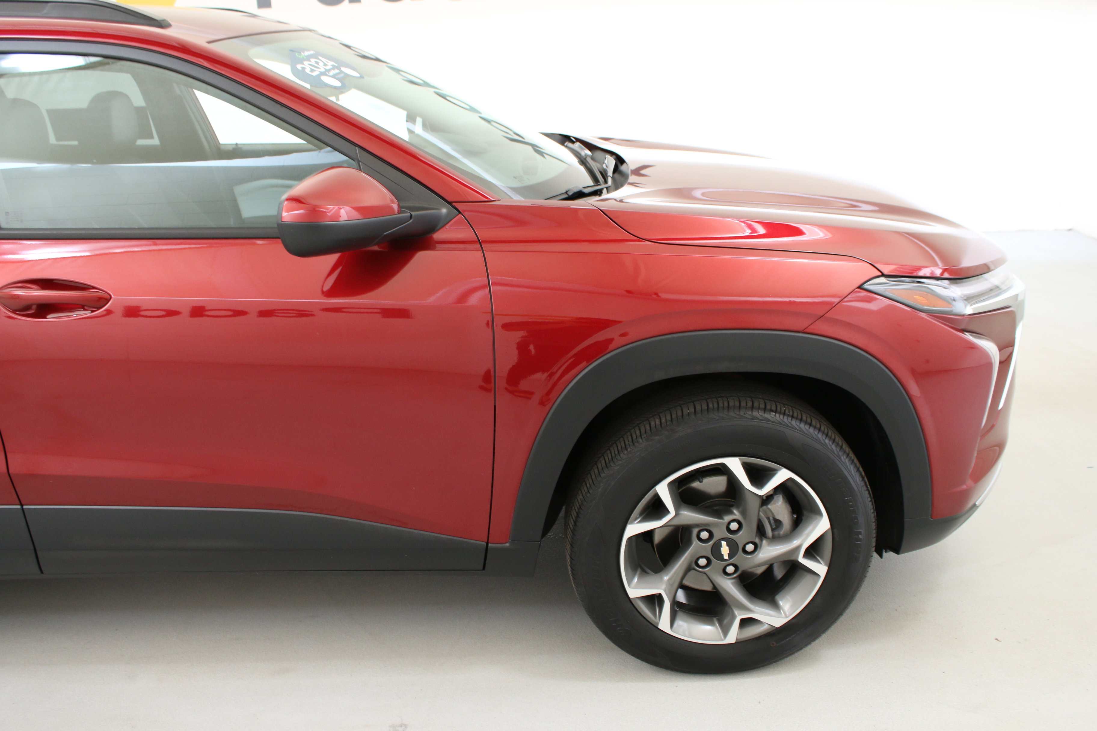 Certified 2024 Chevrolet Trax LT FWD image 11