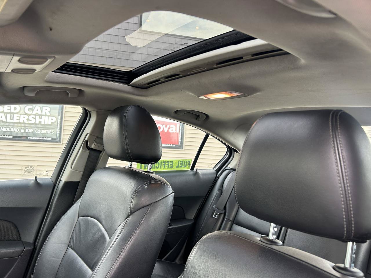 Used 2015 Chevrolet Cruze LT FWD image 18