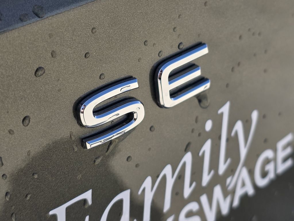 New 2026 Volkswagen Atlas SE image 7