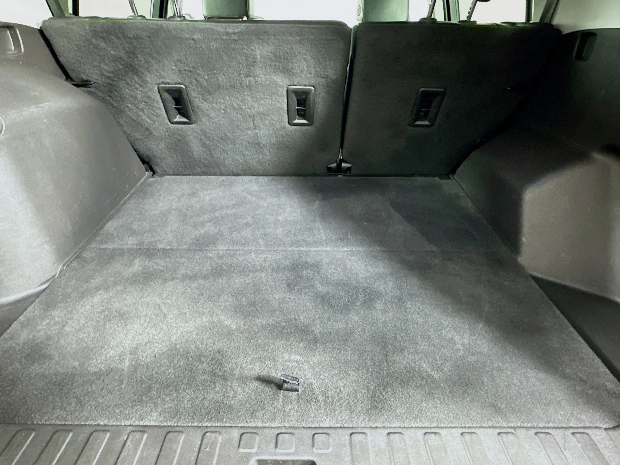 Used 2024 GMC Terrain SLT image 27