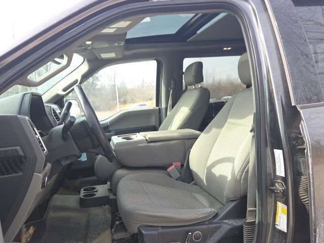 Used 2016 Ford F150 XLT w/ Equipment Group 302A Luxury image 23