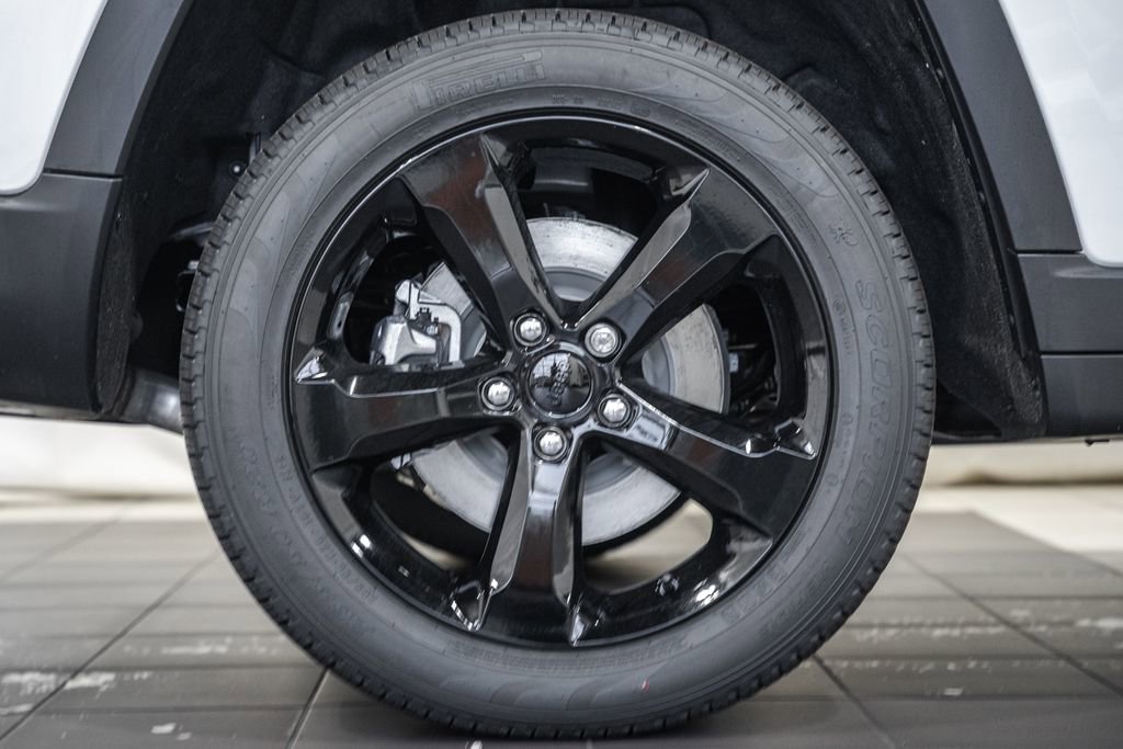 New 2025 Jeep Grand Cherokee L Limited w/ Luxury Tech Group II image 18