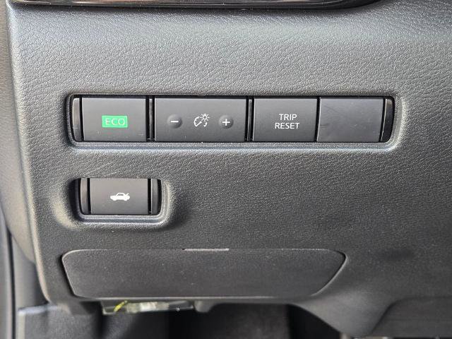 Certified 2023 Nissan Sentra SV w/ All-Weather Package FWD image 27