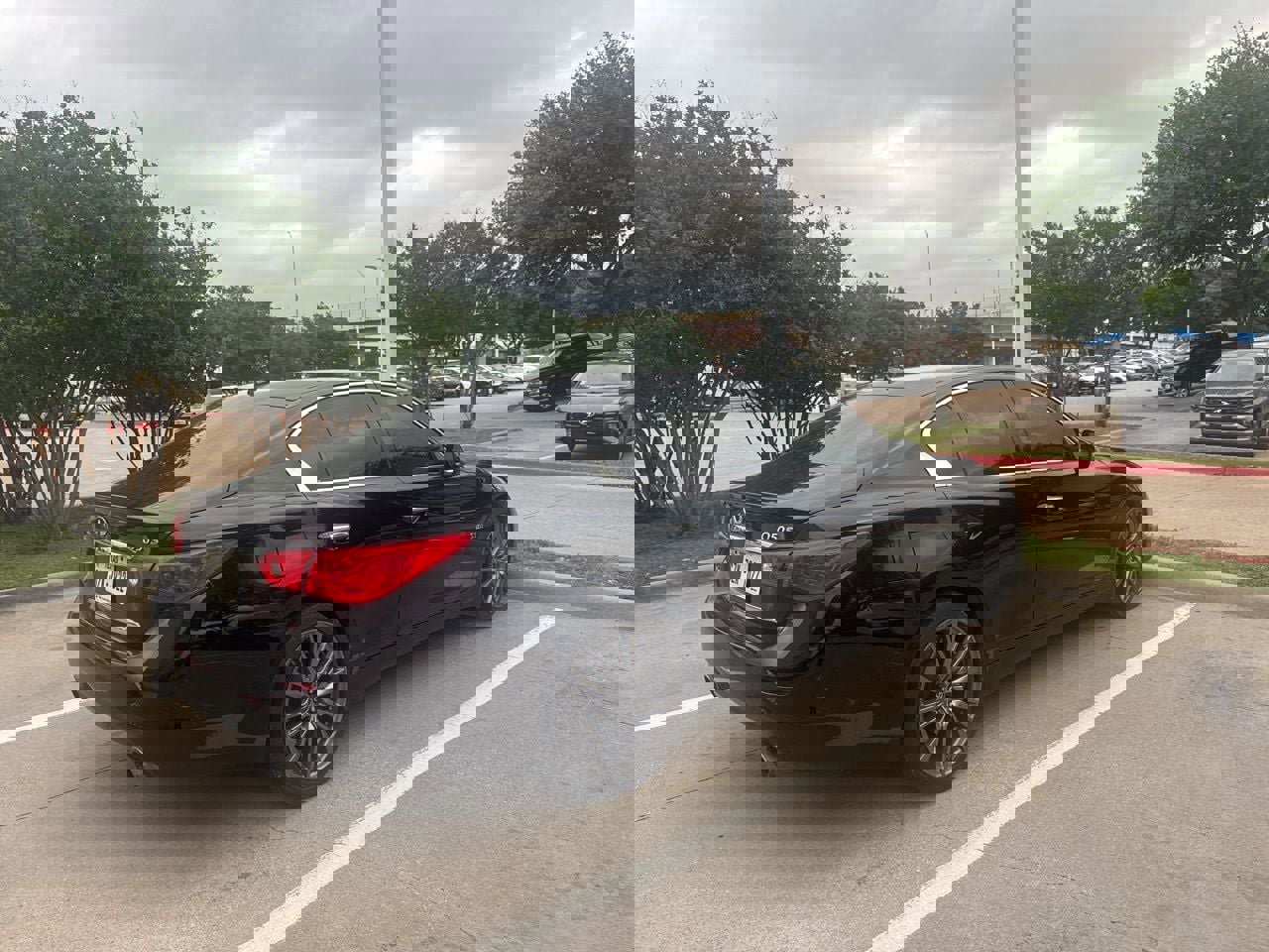 Used 2016 INFINITI Q50 Red Sport 400 image 3