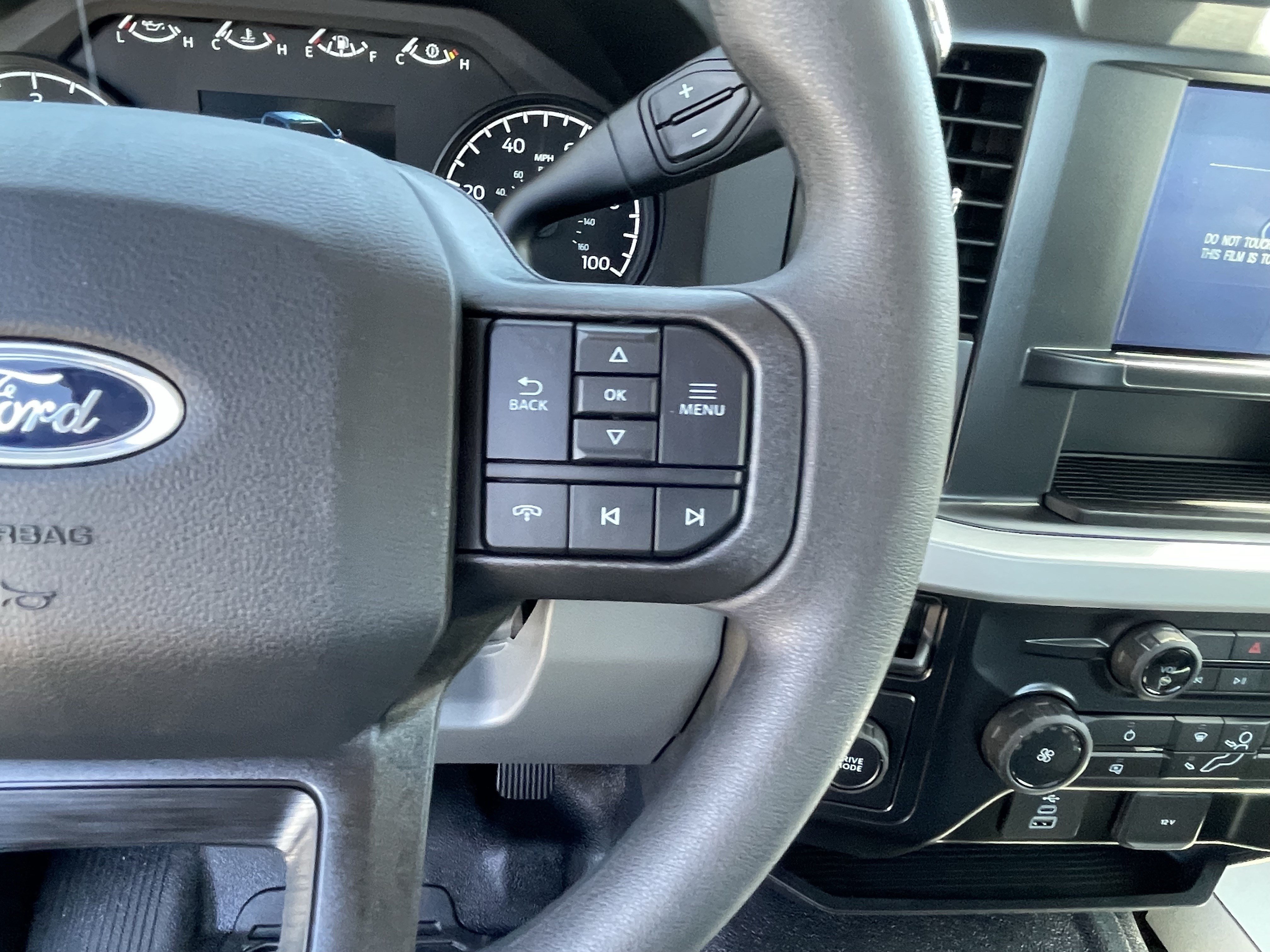 New 2026 Ford F550 2WD Regular Cab Super Duty image 16