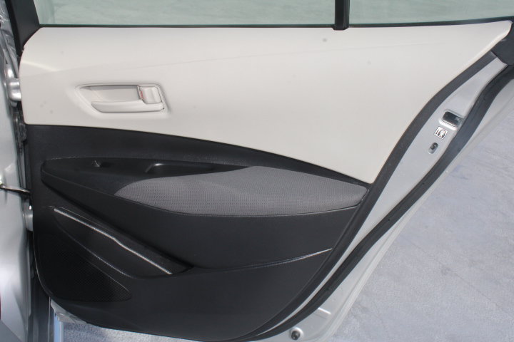 Certified 2026 Toyota Corolla LE w/ LE Premium Package FWD image 16