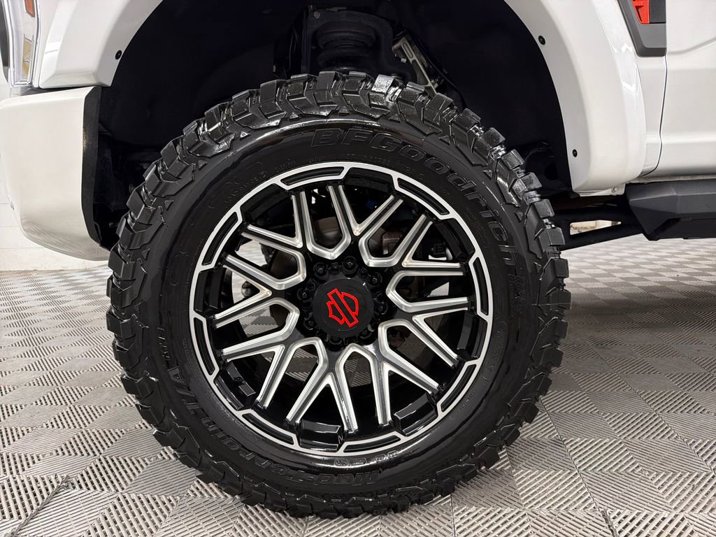 Used 2024 Ford F250 Lariat w/ Lariat Ultimate Package AWD/4WD image 13